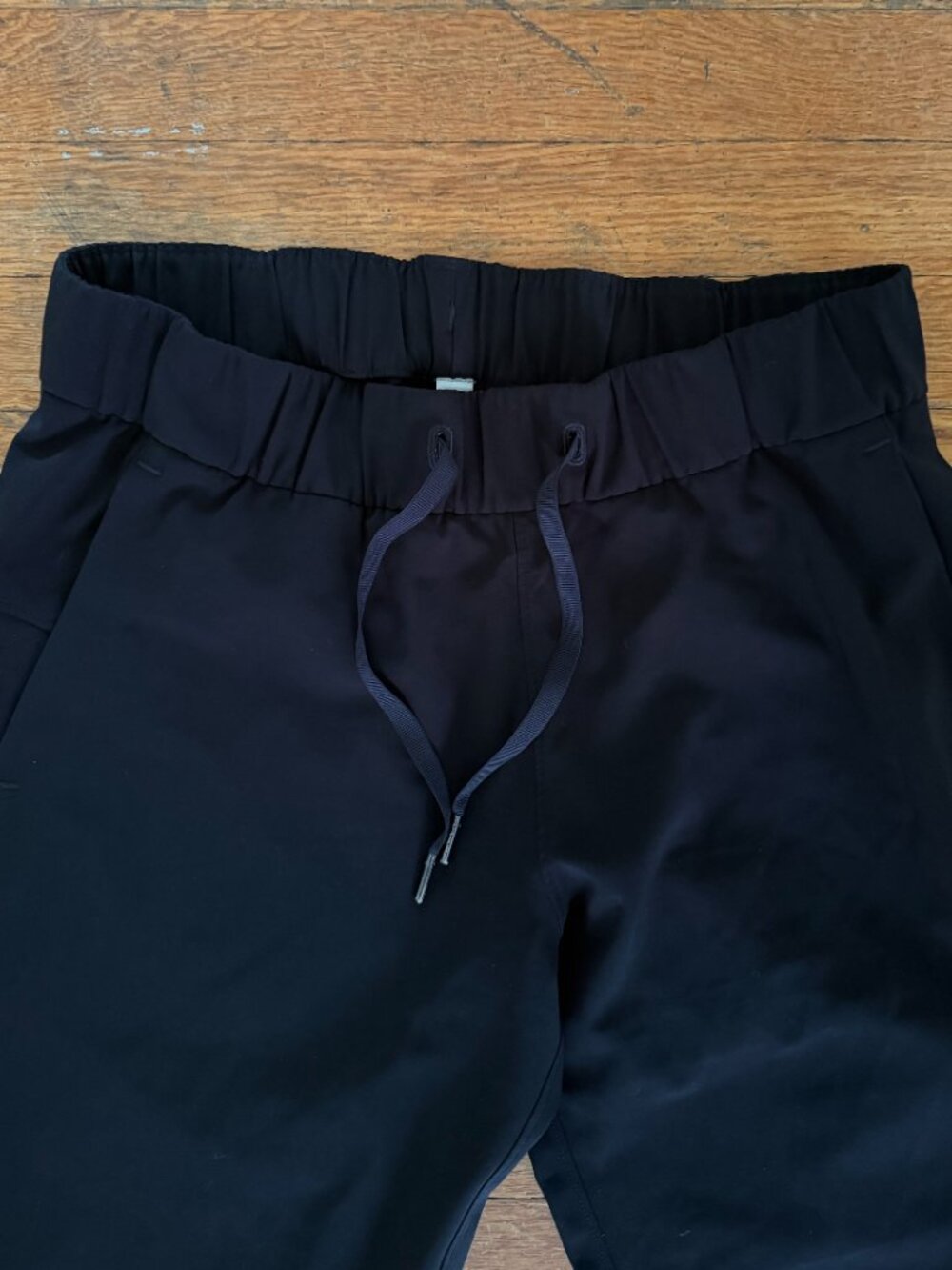 Lululemon Black High Rise Drawstring Tapered Pants Size 6
